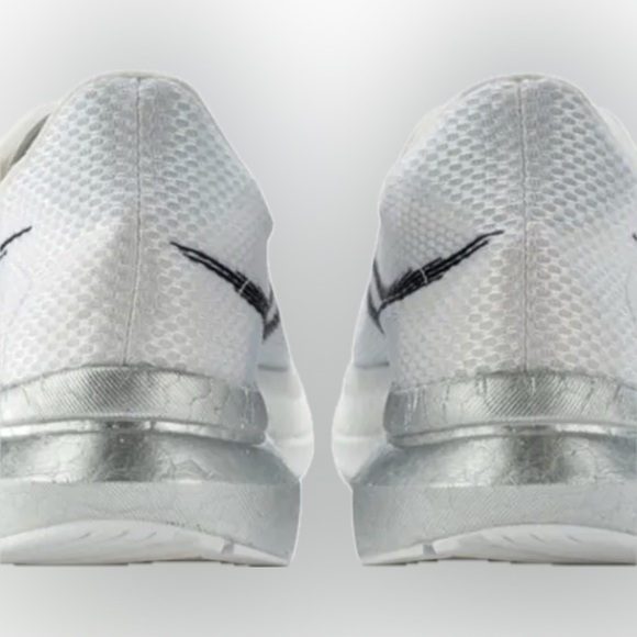 Saucony Endorphin Pro+ 🏃‍♂️ - Picture 5 of 6